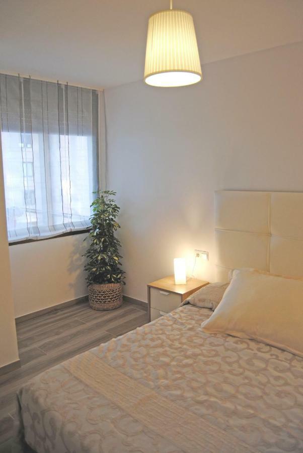 Recently Refurbished Apartment With Sea Views. Фуенхірола Екстер'єр фото