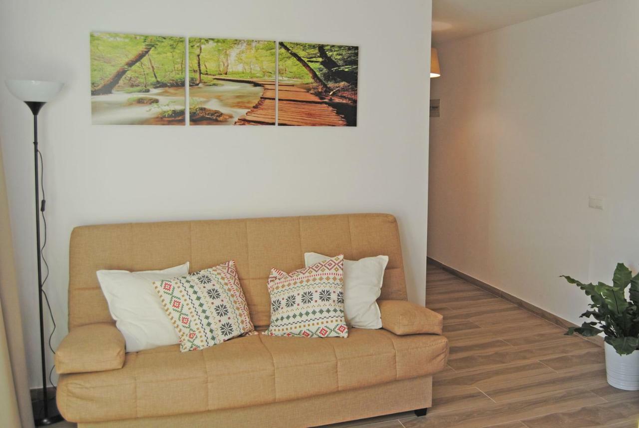 Recently Refurbished Apartment With Sea Views. Фуенхірола Екстер'єр фото