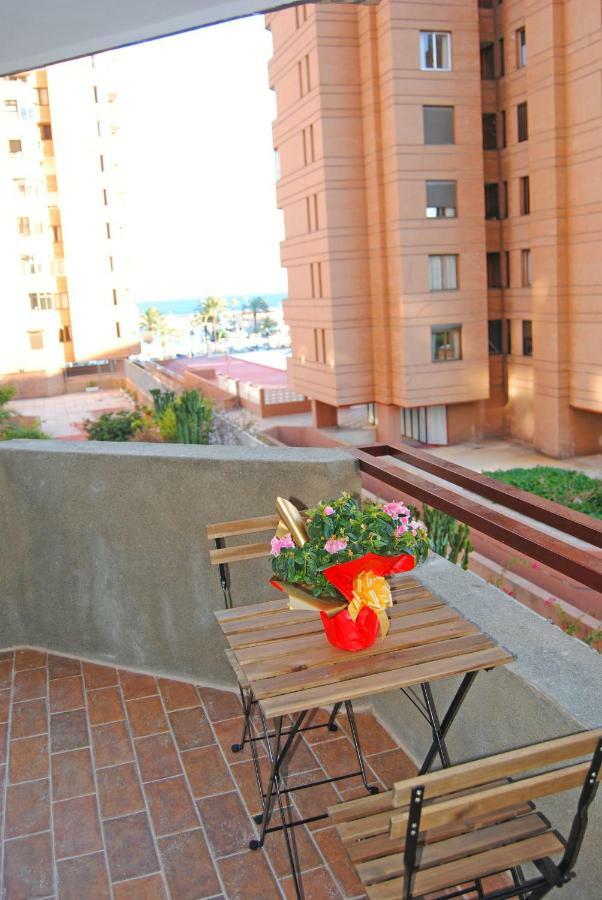 Recently Refurbished Apartment With Sea Views. Фуенхірола Екстер'єр фото