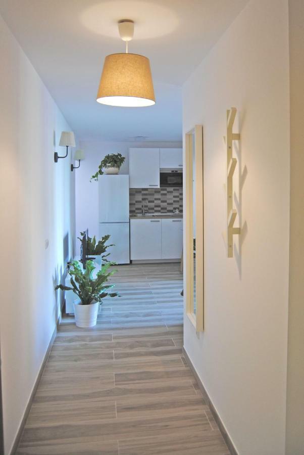 Recently Refurbished Apartment With Sea Views. Фуенхірола Екстер'єр фото
